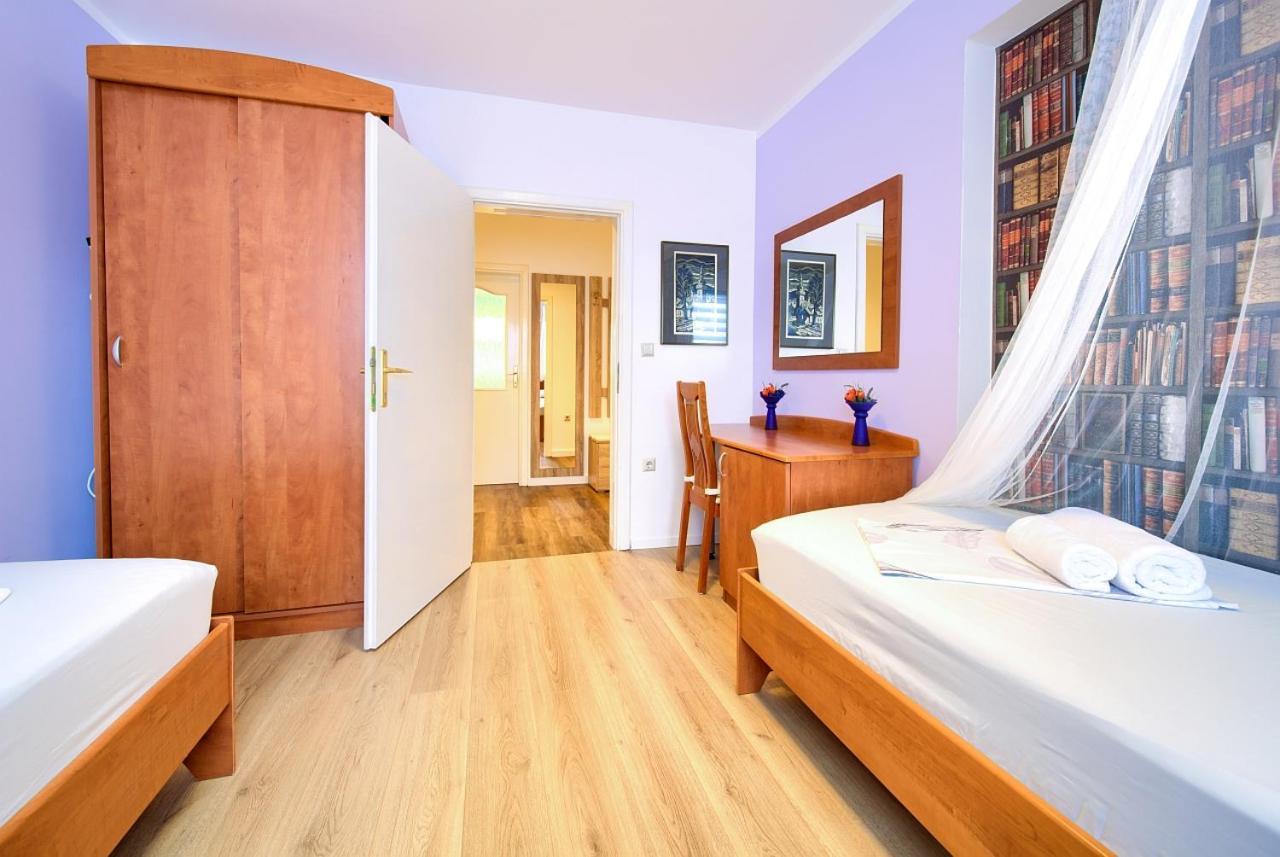 Apartman Bor Krk Krk Town Exterior photo